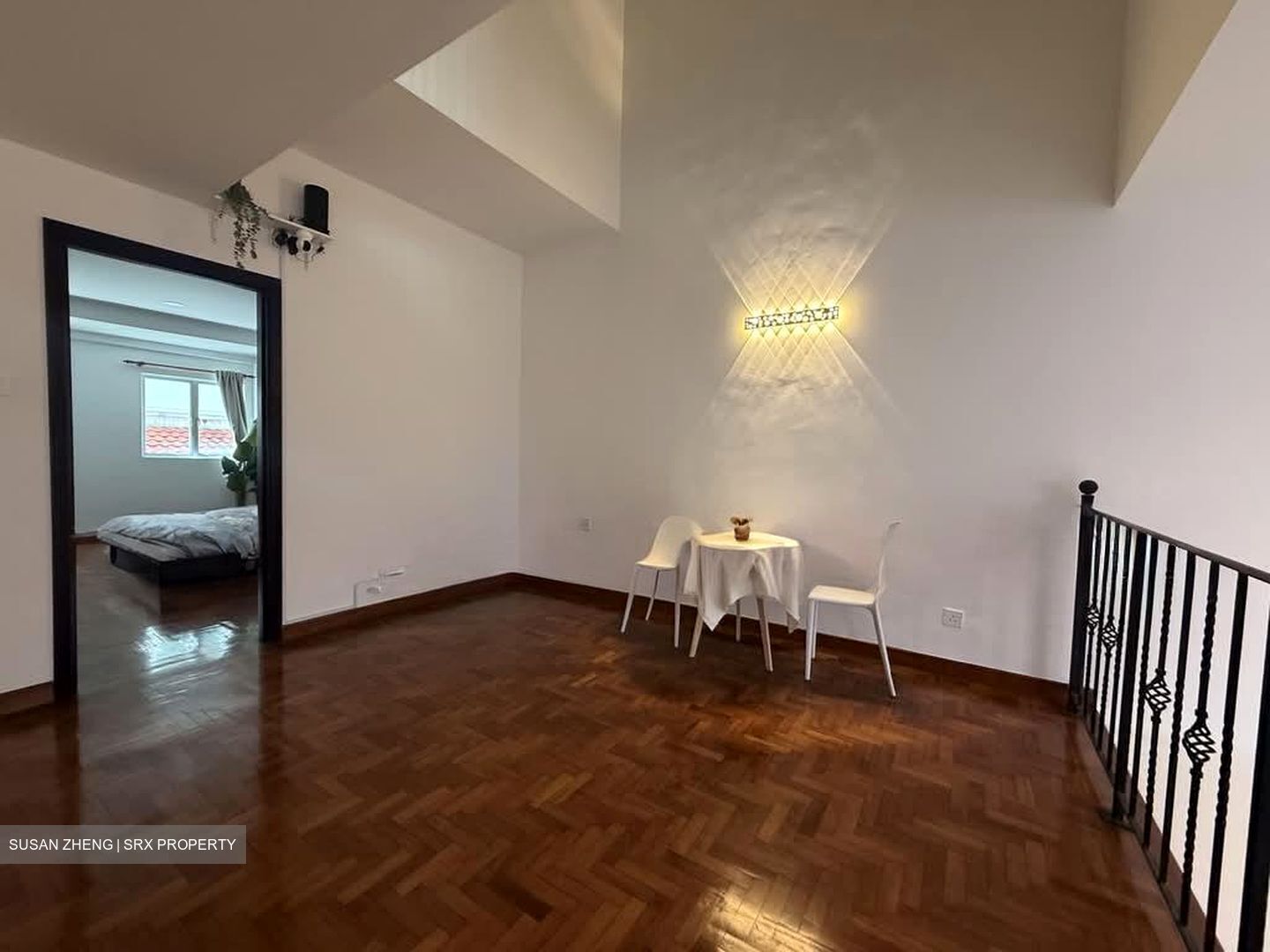 Westville (D22), Terrace #563727391